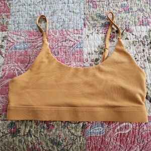 WILO - Ribbed Sports Bra in Mustard Yellow Size L